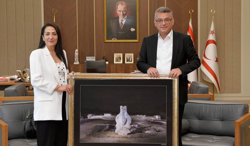 Erhürman, Eski Eserler ve Müzeler Dairesi Müdürü Emine Hilkat’ı kabul etti