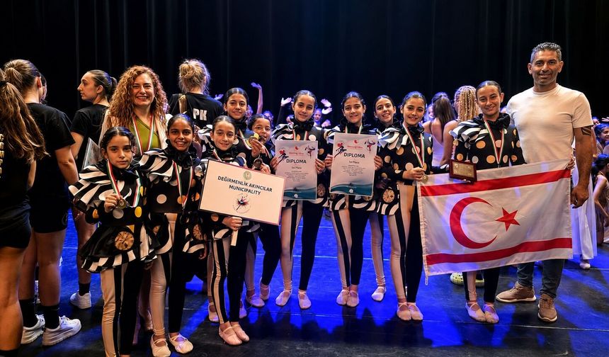 DAB Dans Grubu, İtalya’da dünya ikinciliği ve üçüncülüğü kazandı