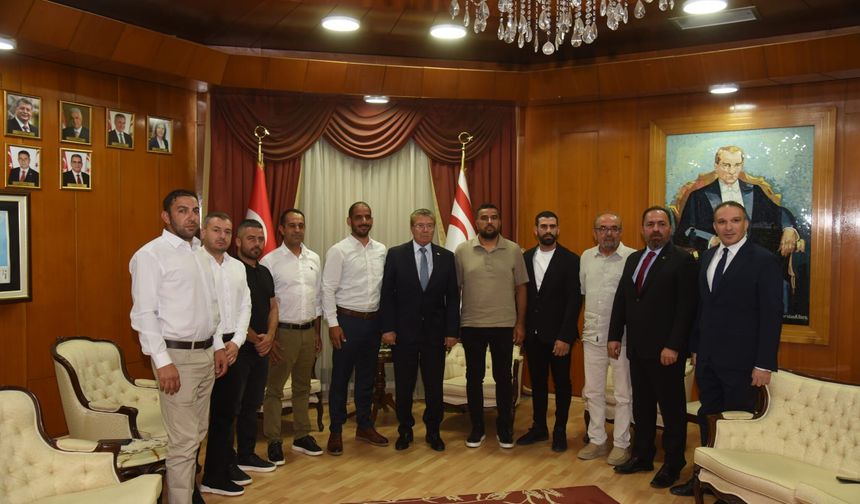 Üstel, Arıcılar Birliği'ni kabulünde vurguladı:"Üreten kesimlere sağladığımız destekle tarih yazdık"