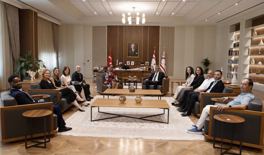 Cumhurbaşkanı Erhürman, Dünya Tabipler Birliği Başkanı Dr. Jacqueline Kitulu’yu kabul etti