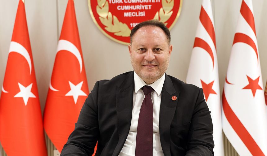 Öztürkler: “Kıbrıs Türk halkı, geçmişten aldığı güçle geleceğe emin adımlarla yürüyor”