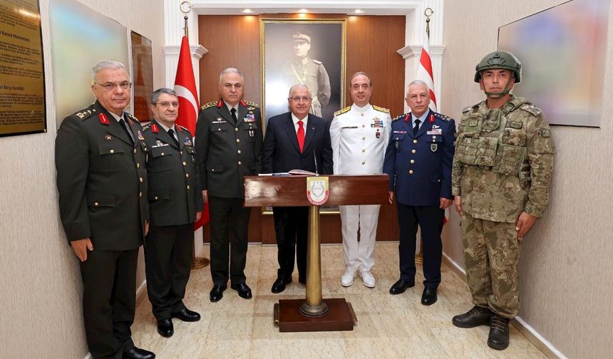 TC Milli Savunma Bakanı Güler, KKTC'deki 28. Mekanize Piyade Tümen Komutanlığını ziyaret etti