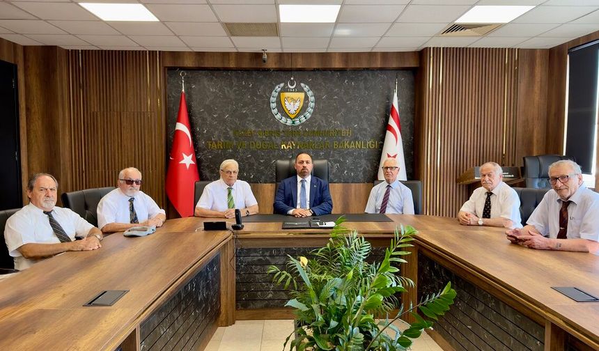 Çavuş TMT Mücahitler Derneği'ni kabul etti: "Bu milli ruhu yaşatmak hepimizin sorumluluğu"