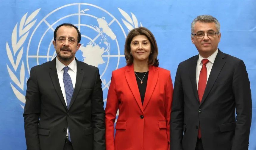 Politis’e göre bugün Ada’ya gelecek Holguin yarın ve pazartesi günü Erhürman ve Hristodulidis ile görüşecek