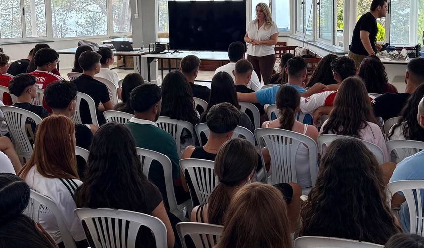 “Yapay Zeka ile Geleceğe Hazır Ol” seminerleri başladı