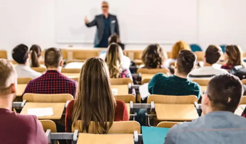 Güney Kıbrıs’ta eğitim bakanlığından okullardaki din dersleriyle ilgili genelge