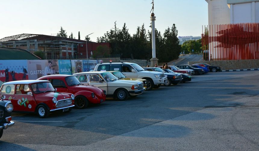 Klasikler Gece Rallisinde Buluştu