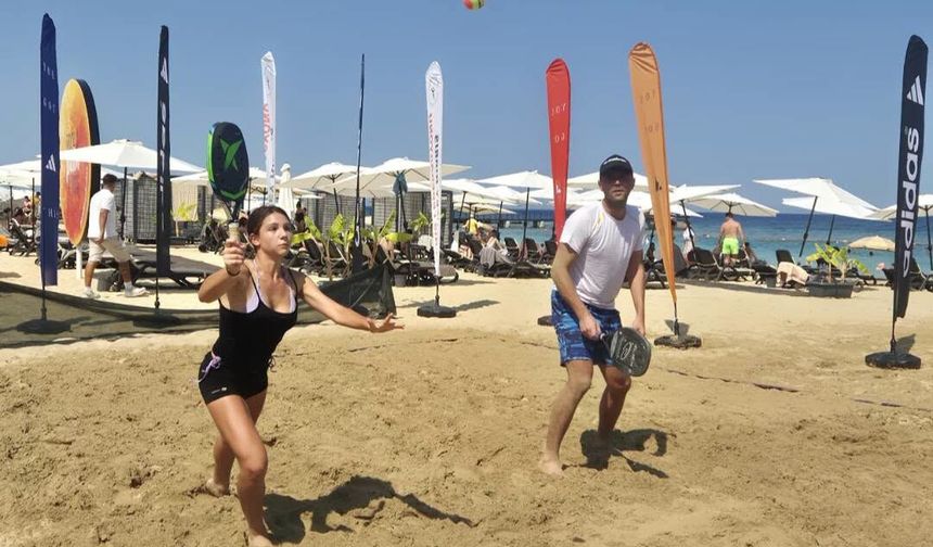 Plajlar Spora Doyuyor