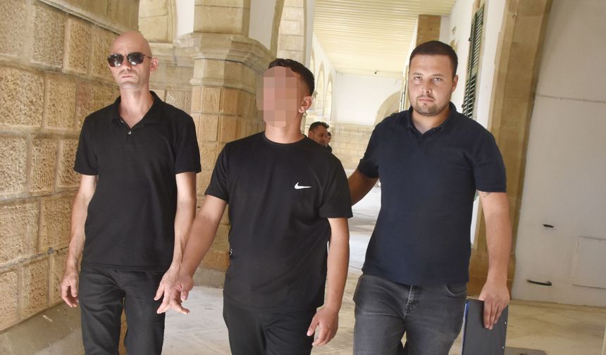 Zincirleme Kazaya Karışan Sürücüde Kokain Ve Esrar Tespit Edildi