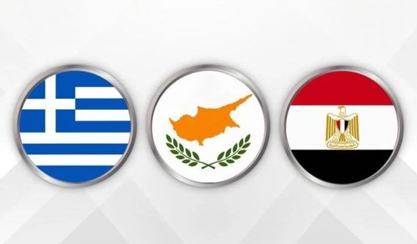 Mısır Cumhurbaşkanı Sisi, Yunanistan ve GKRY savunma bakanlarıyla görüştü