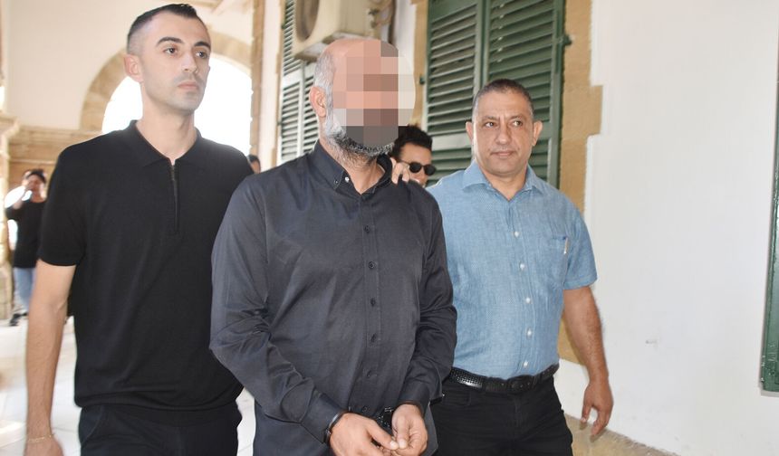 Anayolda Eşini Öldüren Zanlıya 3 Ay Cezaevi Kararı