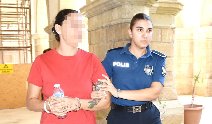 Kıskançlık Öfkesinden Eski Sevgilisinin Evini Yakan Zanlı Yeniden Mahkemeye Çıkarıldı
