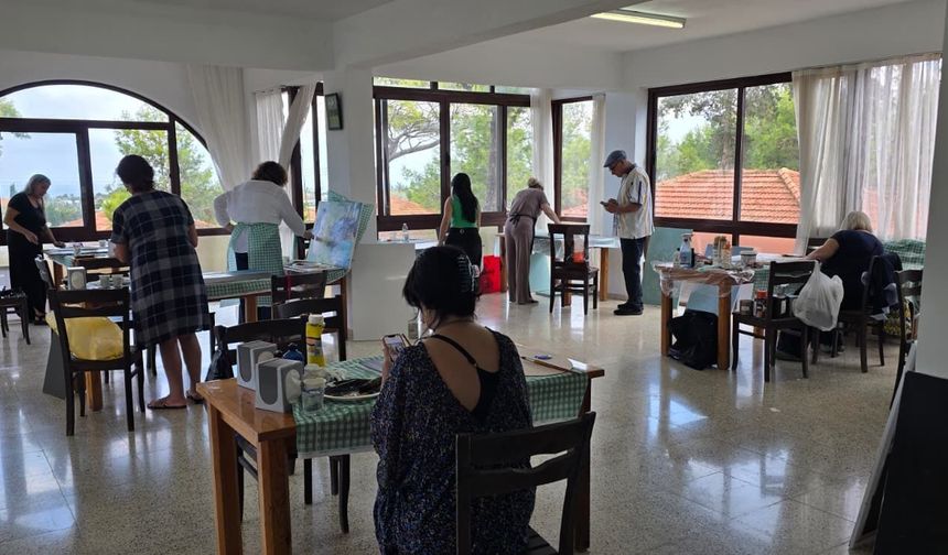 Sanatçılar, Karpaz'ın resimini çiziyor