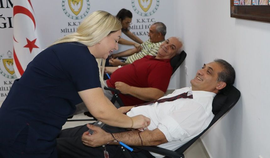 Milli Eğitim Bakanlığı personeli kan bağışında bulundu