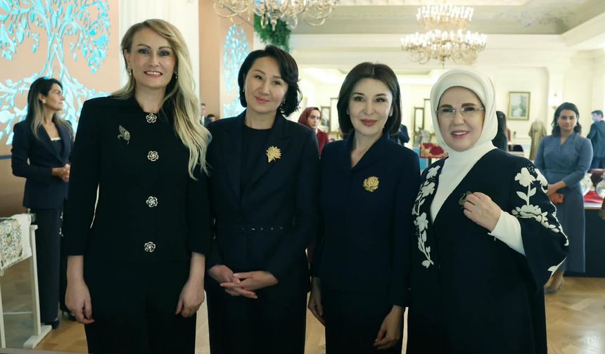 Nilden Bektaş Erhürman, Aile ve Kadın Konseyi I. Yüksek Onur Kurulu Toplantısı’nda katılarak konuşma yaptı