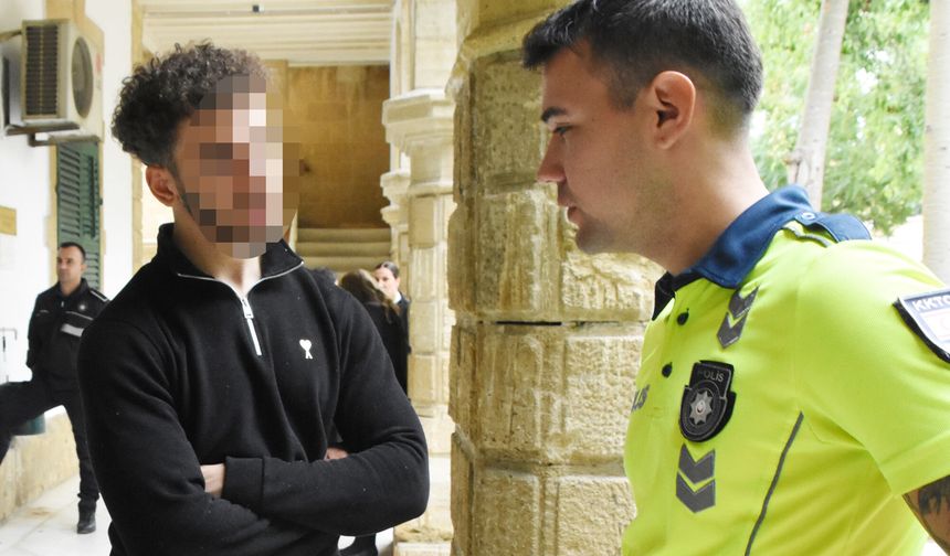 Lefkoşa’daki kazada yolcu yaralandı, sürücü teminatla serbest