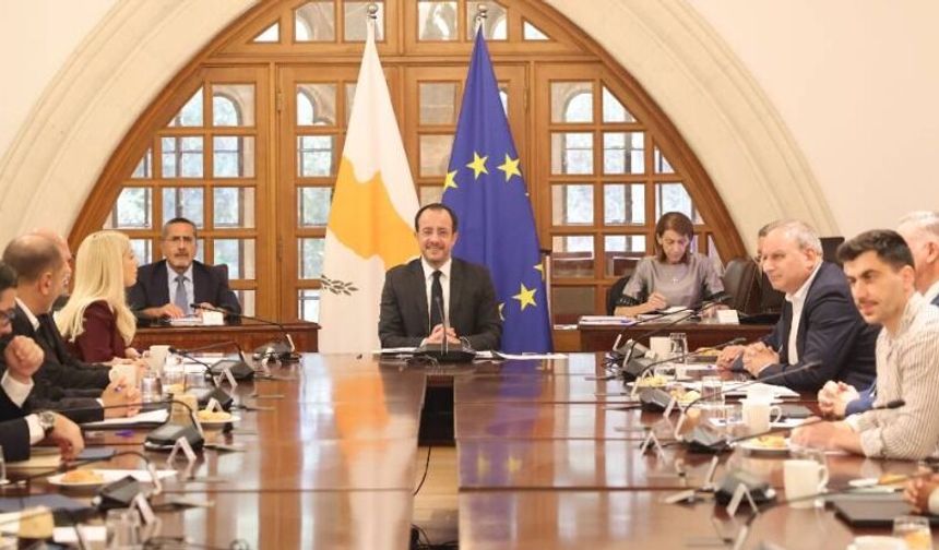 Rum Ulusal Konseyi’nde “kapalı kapılar ardında konuşulanlar”