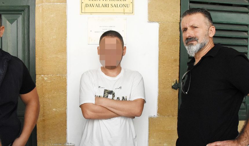Türkiye'de Dolandırıcılıktan Aranan Zanlı İade Edilmeyi Bekliyor