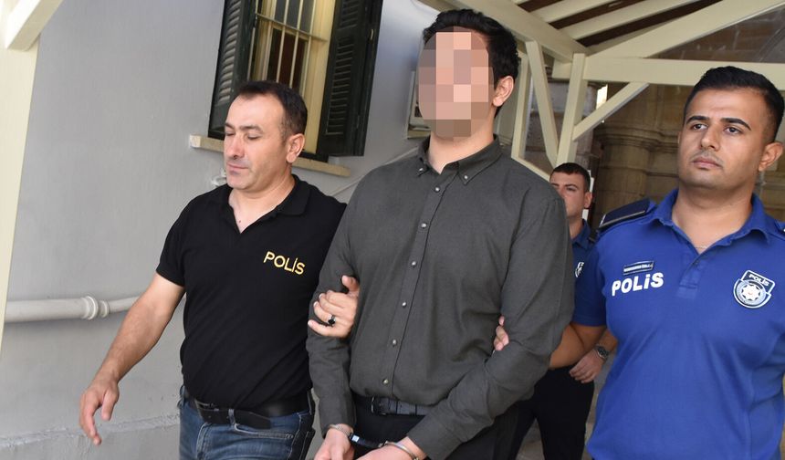 WhatsApp'tan Görüşme Yaparken Yayaya Çarpan Sanığa 20 Ay Hapis Cezası